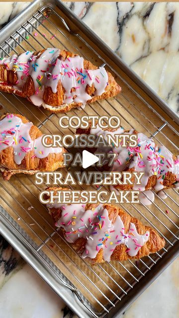 Strawberry Cheesecake Croissant, Costco Croissants Recipe, Costco Croissants Ideas, Costco Croissants, Croissants Recipes, Cheesecake Croissant, Costco Finds, Croissant Recipe, Icing Sugar