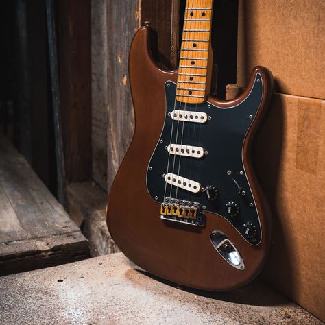 #Straturday is upon us! And this #CMEVintageTours rocker is ready to hit the road again already! . . . . #fender #stratocaster #fenderstrat #CMEVintageTours #vintagegear #vintage #cme #chicagomusicexchange Stratocaster Aesthetic, Brown Guitar, Music Aesthetics, Strat Guitar, Fender Strat, Automobile Advertising, Fender Electric Guitar, Hit The Road, Fender Stratocaster