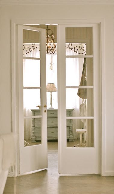 Interior Glass Doors Ideas, Narrow French Doors, French Door Interior, Single French Door, White French Doors, Diy Interior Doors, French Doors Bedroom, Trendy Door, French Doors Exterior