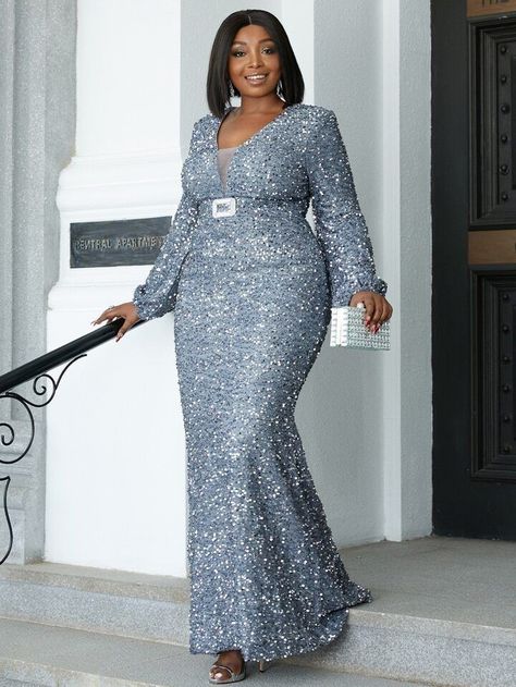 Plus Size Elegant Gowns, Long Peplum Dress, Plus Size Dinner Outfit Classy, Lace Dress Classy, African Attire Dresses, Long African Dresses, Classy Gowns, African Print Dress Ankara, Lace Gown Styles