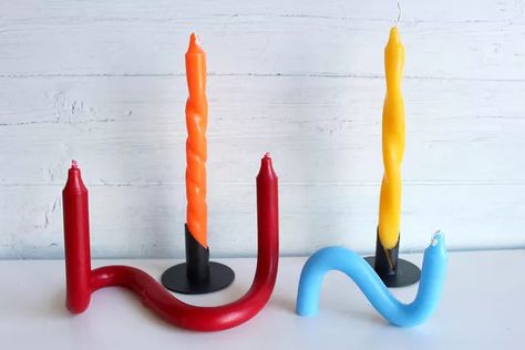 How to Make Twist Candles | eHow Twist Candles, Citronella Torches, Bendy Candles, Paris Crafts, Twisted Candles, Christmas Candles Diy, Twist Candle, Melting Candles, Candle Stand