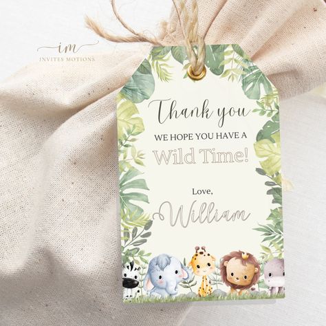 Safari Loot Bags, Jungle Theme Giveaways, Jungle Theme Labels Free Printable, Jungle Thank You Tags, Jungle Theme Water Bottle Labels, Jungle Animals Party, Animal Party Favors, Party Animals, Safari Theme Party