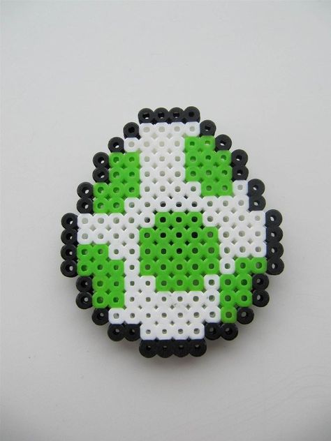 Hama Beads Huevo Yoshi Yoshi Egg Perler Bead Patterns, Hama Beads Mario, Yoshi Egg, Mini Hama Beads, Perler Bead Mario, Hama Beads 3d, Perler Beads Ideas, Melt Beads Patterns, Hamma Beads Ideas