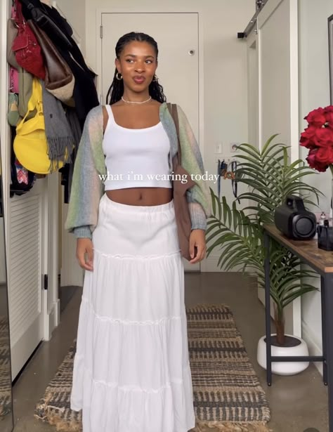 White Maxi Skirt Outfit, Long Skirt Outfits For Summer, White Skirt Outfits, Spring Skirt Outfits, Long Skirt Outfits, White Maxi Skirts, Maxi Skirt Outfits, Outfit Look, Modest Fashion Outfits