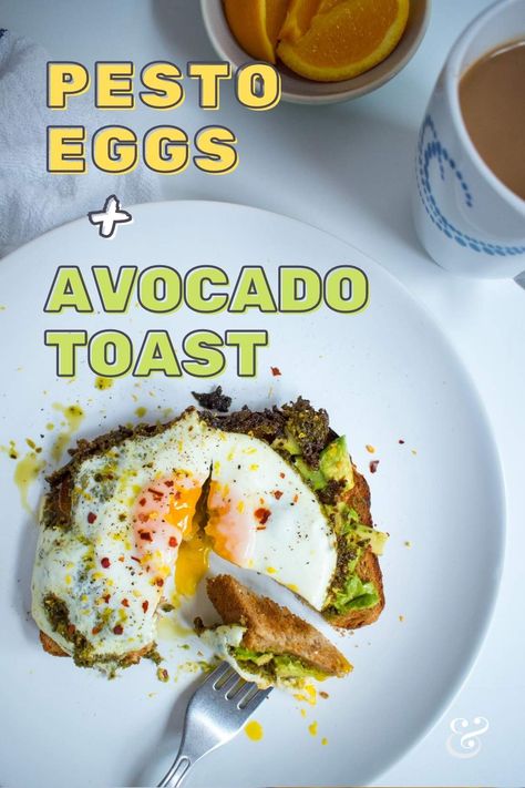 Pesto Avocado Toast, Recipe For Pesto, Egg Avocado Toast, Avocado Toast With Egg, Toast With Egg, Pesto Eggs, Easy And Healthy Breakfast, Egg Avocado, Avocado Toast Egg