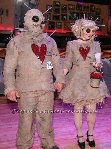 Doll Couple Costume, Voodoo Doll Costume, Voodoo Costume, Doll Couple, Costume Couple, Costume Carnaval, Couple Costume, Couple Costumes, Hallowen Costume