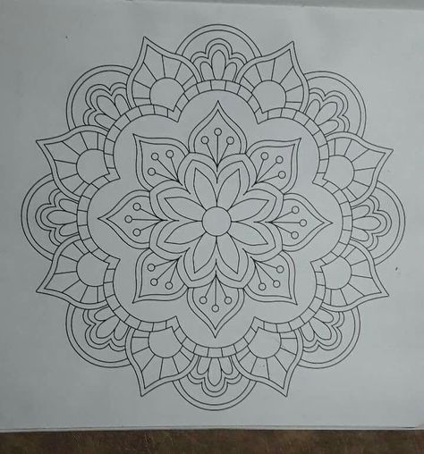 Mandala With Leaves, Mandala Embroidery Design, Mandellas Design, Embroidery Mandala Pattern, Rangoli Drawing On Paper, Mandala Drawing Coloring, Mandala Artwork Design, Line Art Mandala, Mandala Template