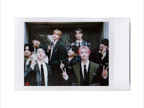 Ateez Group Photo Polaroid, Ateez Polaroid Ot8, Ateez Icons Aesthetic Ot8, Ateez Polaroid Printable, Hongjoong Polaroid, Ateez Widget Icons, Ateez Ot8 Icon, Ateez Widget, Ateez Polaroid