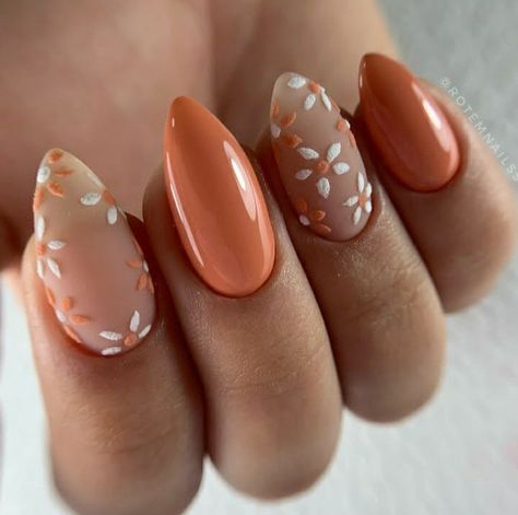 Talavera Inspired Nails, Terracotta Nails Designs Wedding, Boho Flower Nails, Fall Nail Inspo Almond Short, White And Orange Nail Designs, Terracota Nails Ideas, Fall 2024 Nail Designs, Terracotta Nails Designs, Short Almond Nails Designs Fall