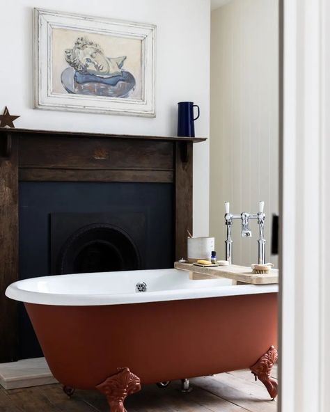 There's nothing like the timeless elegance of a roll-top bath to elevate your relaxation game 🛀 Tidy Street, Brighton 2 bed, 1 bath £675,000 - £725,000 Available now 🔗 . . . #rolltopbath #bathroomdesign #bathroominspo #timelessdesign #brightonhomes #estateagent #estateagentphotography #homeinspo #forsale Small Roll Top Bath, Brighton Houses, Roll Top Bath, Roll Top, Bathroom Inspo, 2 Bed, Estate Agent, Brighton, Bathroom Ideas