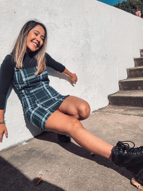 Combat boots with layered dress. Dress And Combat Boots Outfit, Combat Boots With Dress, Dress With Combat Boots, Plaid Dress Outfit, Combat Boot Outfit, Heeled Combat Boots, Outfit Options, Grunge Dress, Outfit 90s