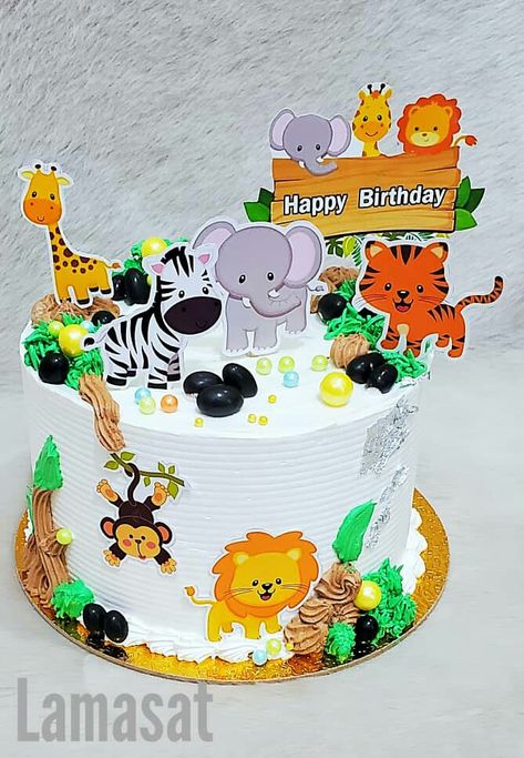 Jungle Theme Cake Boys, Safari Cake Design, Jungle Safari Birthday Cake, Elephant Theme Cake, Safari Pasta, Safari Theme Cake, Jungle Theme Cake, Latest Birthday Cake, Jungle Birthday Cakes