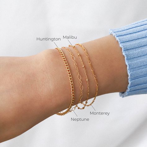 This gold chain bracelet is a great addition to your minimal jewelry collection! It will be your new everyday jewelry piece. Wear this dainty bracelet alone or stack with other chic bracelets. 14K gold filled chain Spring ring clasp (6mm) Nickel-free #Beauty #of #Jewelry #the #Elegance #and #of #Exploring #Simplicity #Minimalist #Art #Embracing #StatementJewelry Ring Combinations Everyday, Minimal Bracelet Gold, Gold Jewelry Simple Bracelets, Dainty Bracelets Gold, Everyday Gold Bracelet, Bracelets Gold Simple For Women, Necklace And Ring, Gold Bracelet Simple, Minimal Bracelet