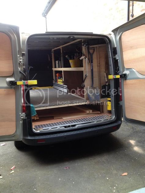 Floor Storage Ideas, Van Tool Storage, Ford Custom Van, Van Workshop, Van Storage Ideas, Van Setup, Work Truck Storage, Van Organization, Tool Carts