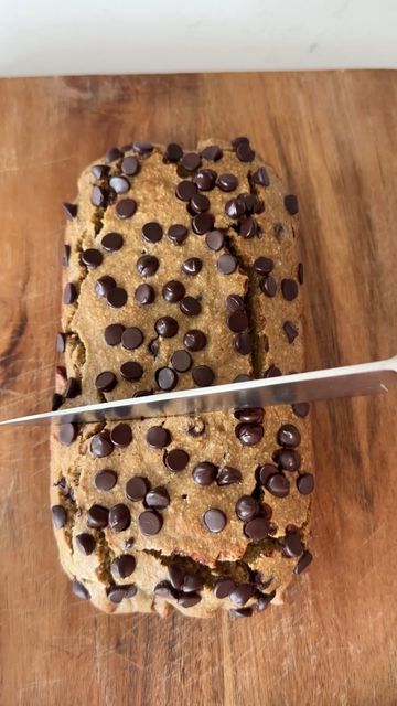 Healthy Banana Bread, Chocolate Chip Banana Bread, Ripe Bananas, Soda Bread, Dessert Bread, Pure Maple Syrup, Loaf Pan, 2 Eggs, Raw Honey