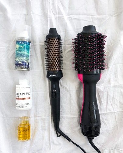 Blowout Products, Volumizer Hair Dryer, Revlon Hair Dryer Brush, Revlon Hair Dryer, Salon Blowout, Dryer Brush, Hair Styling Products, Face Shape Hairstyles, Beauty Works