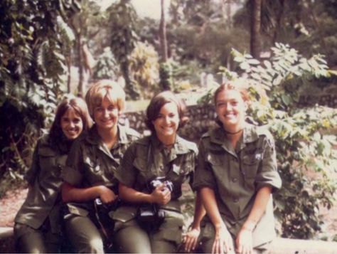 Maureen Adduci Vietnam Nurse (Far Right) Vietnam Nurses, Army Nurse, Vietnam History, Vintage Nurse, Vietnam Vets, Military Nurses, American Soldiers, Vietnam Veterans, Military History