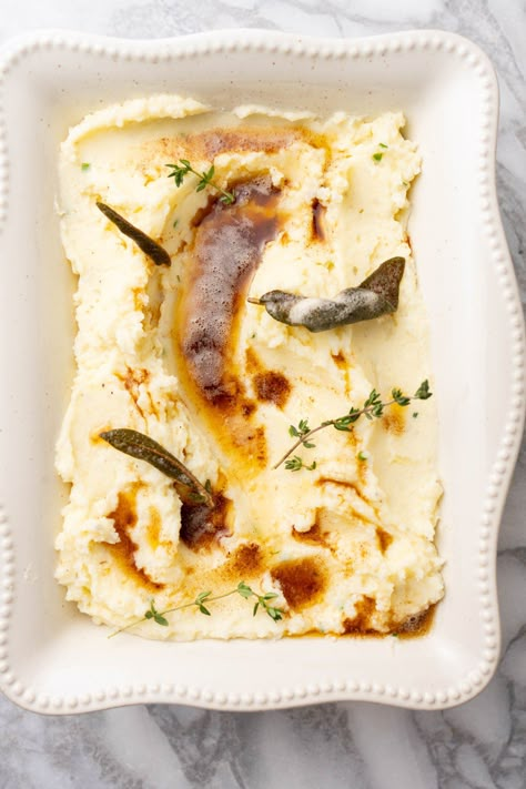 Brown Butter Boursin Mashed Potatoes - TastyAZ Thanksgiving Showstopper, Boursin Mashed Potatoes, Creamy Potatoes, Best Thanksgiving Side Dishes, Whipped Potatoes, Creamed Potatoes, Wifey Material, Creamed Corn, Creamy Potato