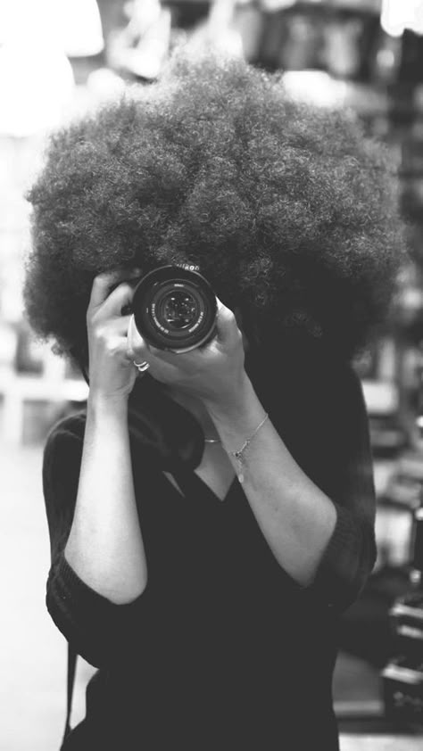 Black Photography, Natural Hair Inspiration, Afro Art, Black Power, Black Women Art, Black Culture, Afro Hairstyles, Black Is Beautiful, Black Aesthetic