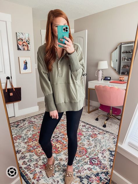 Leggings And Mules Outfit, Mules Outfit Fall, Mule Outfit, Steve Madden Mules, Mules Outfit, Pink Lily Boutique, Pink Lily, Sweaters And Leggings, Hooded Pullover