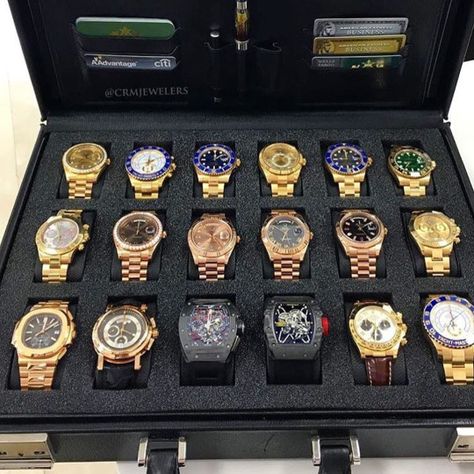 Luxury Watch Box, Stylish Watches Men, Expensive Jewelry Luxury, Wrist Game, Hand Watch, Richard Mille, Watch Lover, Stylish Watches, Watch Box