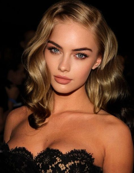 Margot Robbie Face Claim, Margot Robbie Face Shape, Blonde Megan Fox Hair, Megan Fox Face Claim, Morphed Faces Celebrities, Face App Face Claims, Megan Fox Blonde, Margot Robbie Aesthetic, Character Claims