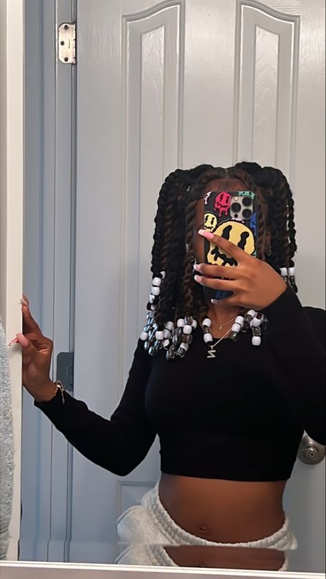 Natural Hair Scalp Braid Styles, Passion Twists With Beads At The End, Hair Styles For Teens Girl Black Braids, December Braids Ideas, Leamodas Braids, One Bundle Hairstyles, School Hairstyles Black, Braided Hairstyles For 11yrs, Hair Bundles Hairstyles