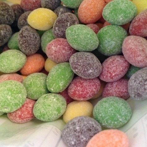 Sour Skittles Aesthetic, Sour Sweets Aesthetic, Bella Core, Candy Aesthetic, Sour Skittles, Sweet Factory, Huge Cake, Candy Ideas, Sour Foods