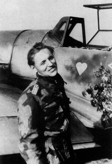 One of the last known wartime photographs of Erich Hartmann (1922-1993), taken at Chrudim, Czechoslovakia (April 17, 1945). He had just landed after claiming his 350th victory, a Russian Yak-9. Erich Hartmann, Luftwaffe Pilot, Me 109, Messerschmitt Bf 109, German Soldiers Ww2, Ww2 Planes, Wwii Aircraft, Ww2 Aircraft, Aviation History