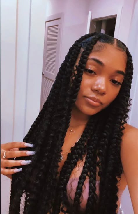 Jumbo Knotless Box Braids Outfits, Silver Durag Outfit, Jumbo Knotless Box Braids 4c Hair, Jumbo Braids 4c Hair, Boho Jumbo Box Braids, Jumbo Braids Hairstyles For Black Women, Jumbo Knotless Boho Box Braids, Jumbo Boho Twists Black Women, Jumbo Knotless Boho Braids