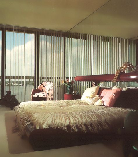 Luxury '80s bedroom 90s Modern Bedroom, 80s Art Deco Bedroom, 80s Post Modern Bedroom, 80s Luxury Aesthetic, 90's Interior, Cozy 80s Bedroom, 80s Interior Design Bedroom, 80s Luxury Bedroom, 1980s Apartment