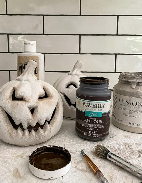 Upcycle Pumpkins, Diy Jackolantern Decor, Halloween Diy Lanterns, Painted Jackolantern, Thrift Store Halloween, Concrete Pumpkins, Pumpkin Makeover, Diy Jack O Lantern, Faux Cement Pumpkins