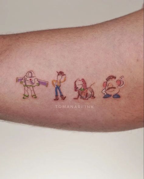 Tatuagem Toy Story, To Infinity And Beyond Tattoo, Toy Story Tattoo, Tattoo Kids, Tattoo Advice, Gear Tattoo, Disney Doodles, Different Drawing Styles, Drawing Styles