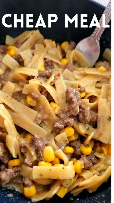 Not the best-looking meal but so yummy and pretty cheap! I take 2 Knorr sides-chicken flavor, 1 pound of ground beef, about a cup of shredded cheddar cheese, and a can of corn. I cook the noodles, cook the ground beef and season it to my liking, then I add the cooked ground beef to the noodles. I drain the corn and add it. Then I melt in the shredded cheese. So yummy! Knorr Recipes Chicken, Knorr Sides Recipes, Knorr Pasta Sides Recipes, Pasta Sides Recipes, Knorr Pasta Sides, Knorr Recipes, Recipes On A Budget, Corn Pasta, Cheap Meal