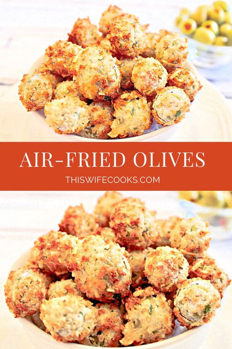 Pimento-stuffed green olives are coated in batter then air fried for a healthier alternative to traditional pan-fried olives. A quick and easy appetizer ready to serve in about 15 minutes! Wfpb Appetizers, Snacks For Entertaining, Air Fryer Low Carb, Low Calorie Keto, Easter Appetizers Easy, Fried Olives, Cabbage Dishes, Appetizers Easy Dips, Fried Recipes