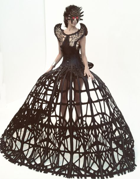 Malgorzata Dudek Stilt Costume, Cage Skirt, Black Widow Costume, Architectural Fashion, Cage Dress, Crinoline Skirt, 3d Printing Fashion, Nyc Fashion Week, Sculptural Fashion