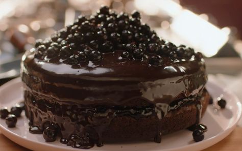 Nigella Lawson chocolate liquorice layer cake recipe on Simply Nigella Nigella Lawson Chocolate Cake, Nigella Chocolate Cake, Blackcurrant Cake, Caribbean Cake, Chocolate Licorice, Liquorice Recipes, Licorice Cake, Simply Nigella, Nigella Lawson Recipes