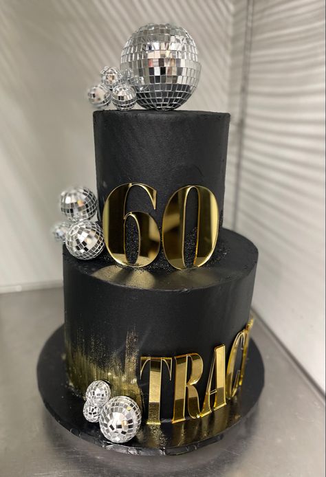 Black and gold two tier disco cake Disco 50th Birthday Cake, Black Disco Cake, Black And Gold Disco Party, Black And Gold 50th Birthday Cake, Disco Desserts, 70s Cake Ideas, 70s Theme Cake, Disco Cake Ideas, Beyonce Cake