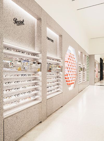 Nulty - Selfridges Eyewear Destination, London - Lighting Design Perimeter Wall Illumination Luxury Merchandise Displays Glasses Shop Design, Wall Display Design, Eyewear Shop Design, Eyewear Retail, Perimeter Wall, Display Shelf Design, Merchandise Display, Eyewear Store Design, Shoe Store Design