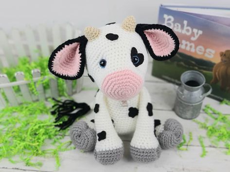 Carolyne-Sweet Oddity Art on Instagram: “I have been so excited for Halloween makes that I actually have to try to force myself to wait until October to share them and not just…” Oddity Art, Halloween Dolls, Watering Cans, Halloween Doll, Halloween Make, So Excited, Cow, Force, Amigurumi