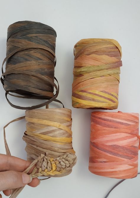 Yarn Ribbon And Thread, Landscaping Florida, Basket Weaving Diy, Raffia Crochet, Easy Diy Wreaths, Summer Yarn, House Landscaping, Yarn For Sale, Bag Pattern Free