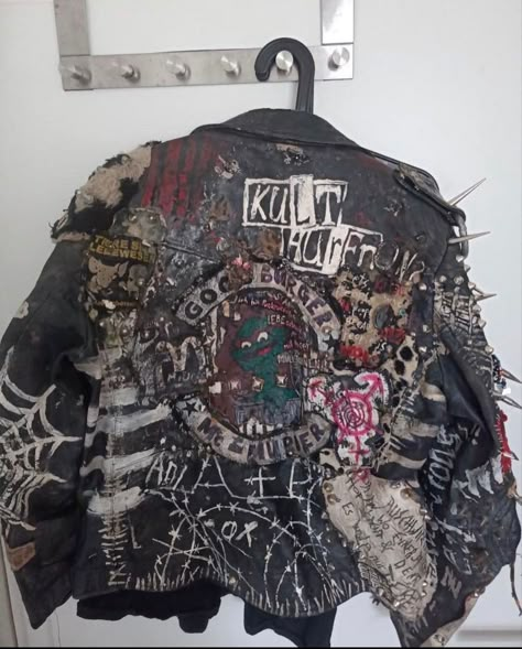 Patched Up Clothes, Anarchy Outfit, Punk Trench Coat, Trash Jacket, Crust Punk Fashion, Crust Jacket, Punk Jean Jacket, Diy Patches Punk, Crust Pants