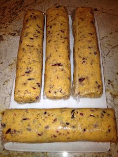 My Most Requested Recipes: Cranberry-Pecan Cheese Crackers Cranberry Pecan Crackers, Pecan Crackers Recipe, Cranberry Crackers, Homemade Cheese Crackers, Pie Crust Recipe Easy, Crowded Kitchen, Nut Crackers, Flat Breads, Homemade Crackers