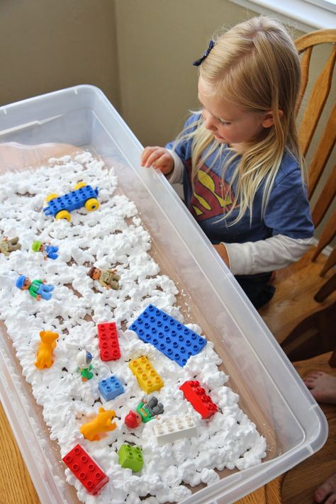 Sensory Play with LEGO Bricks - Toddler Approved Calm Down Jar, Playdough To Plato, Sensory Tub, Sensory Activities Toddlers, Lego Activities, Toddler Sensory, Sensory Table, Winter Preschool, Lego Bricks