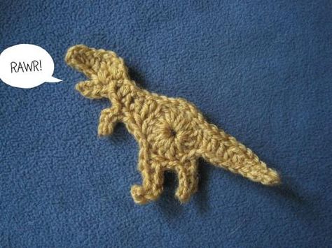 I am king of the dinosaurs, fear me!  free pattern  (you should totally make a blanket with this guy and a brontosaurus and 'curse your sudden but inevitable betrayal!') Knit Applique, Crochet T-rex, Appliques Au Crochet, Crochet Dinosaur Patterns, Crochet Appliques, Crochet Embellishments, Fiber Crafts, Crochet Decor, Crochet Dinosaur