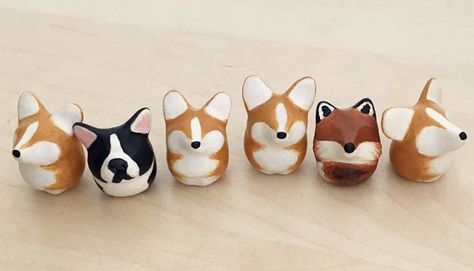 leanimale_corgi_fatfat Polymer Clay Corgi, Corgi Ceramic, Clay Monsters, Pottery Painting Designs, Polymer Clay Miniatures, Clay Animals, Ceramics Pottery Art, Cute Clay, Clay Miniatures