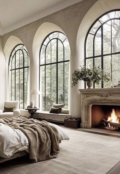 Contemporary Victorian Interiors, European Bedroom, Mediterranean Interior Design, Mediterranean Interior, Dream Life House, Interiors Dream, Contemporary House Plans, Beautiful Interior Design, Home Design Living Room