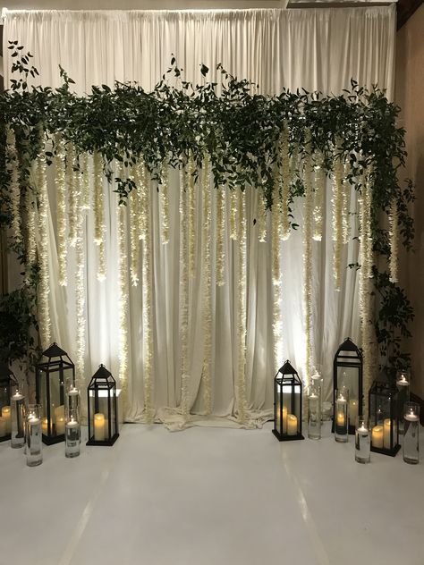 Cotillion Decorations Ideas, Forest Theme Wedding Backdrop, Green Nikkah Decor, Fairytale Prom Decorations, Olive Green Wedding Backdrop, Champagne Wedding Backdrop, Nikkah Wall, Dark Green Wedding Backdrop, Prom Picture Backdrop Ideas