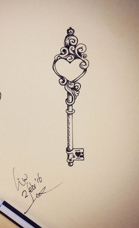 Cute Key Tattoos, Vintage Lock And Key Tattoo, Open Lock Tattoo, Heart Skeleton Key Tattoo, Small Lock And Key Tattoo, Keys Tattoo Designs, Key Drawing Vintage, Key Heart Tattoo, Key Painting Ideas