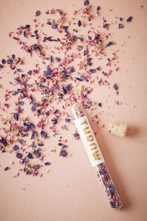 Eco-Friendly Floral Confetti from @BHLDN Floral Confetti, Biodegradable Confetti, Ethical Wedding, Petal Confetti, Eco Wedding, Anthropologie Wedding, Eco Friendly Wedding, Wedding Confetti, Eco Friendly Living